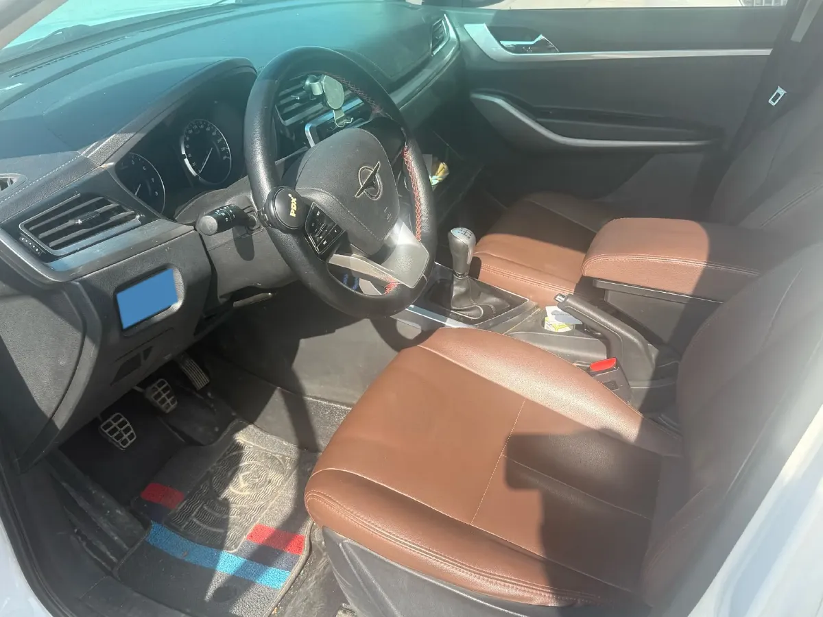 2018 HaiMa S5 Young Edition 1.6L 122HP L4 CVT,autocango,china used car exporter,china ev exporter,chinese used car exporter,chinese used ev exporter