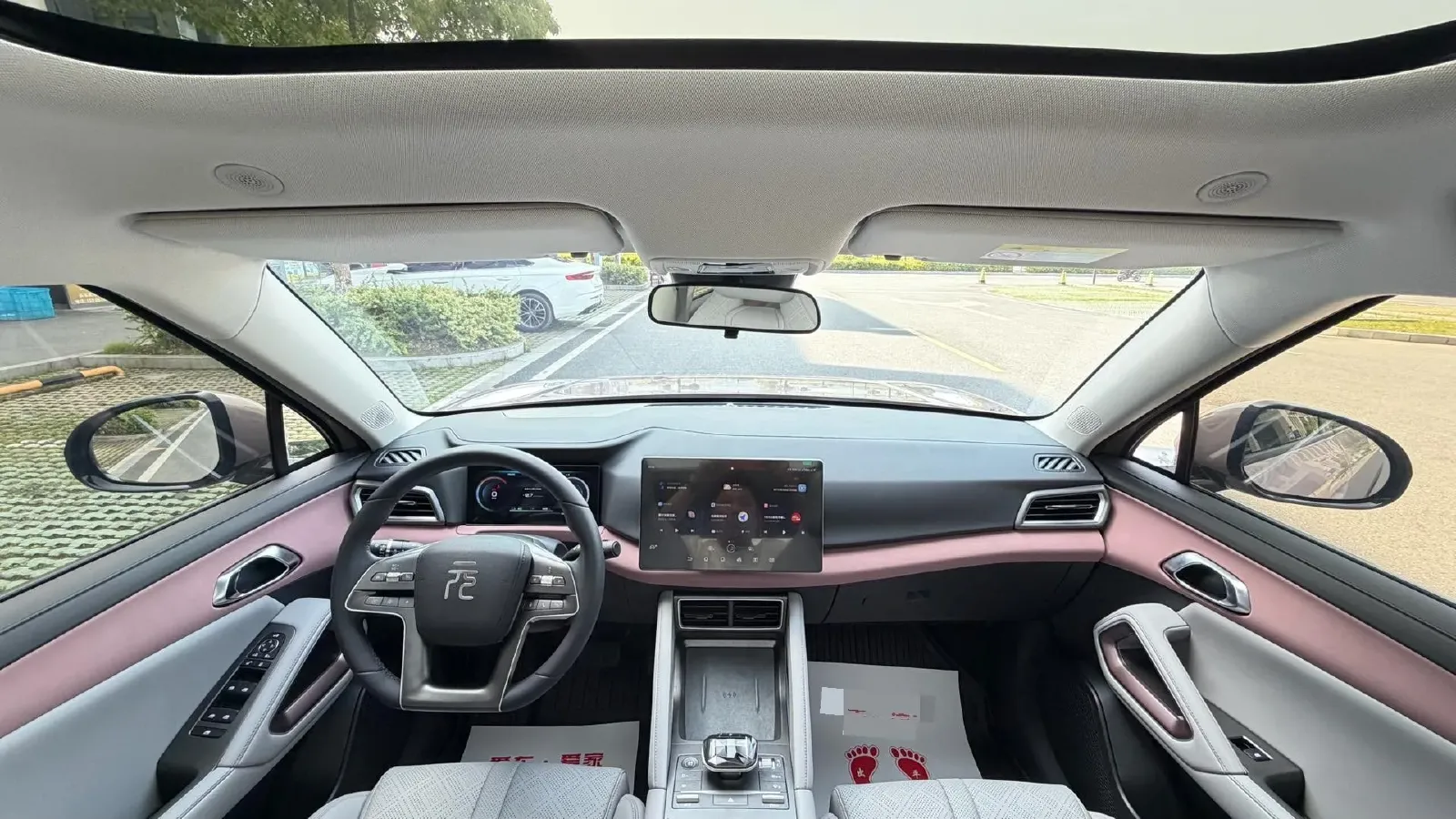 2024 BYD YuanUP BEV 45.12KWH,autocango,china used car exporter,china ev exporter,chinese used car exporter,chinese used ev exporter