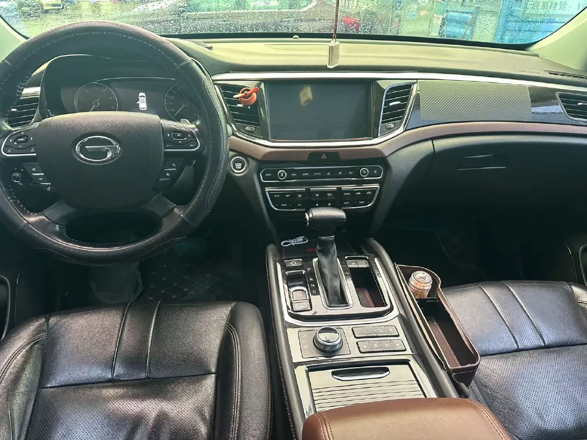 2017 GAC Trumpchi GS8 2.0T 201HP L4 6AT,autocango,china used car exporter,china ev exporter,chinese used car exporter,chinese used ev exporter