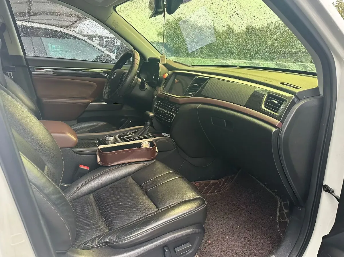 2017 GAC Trumpchi GS8 2.0T 201HP L4 6AT,autocango,china used car exporter,china ev exporter,chinese used car exporter,chinese used ev exporter