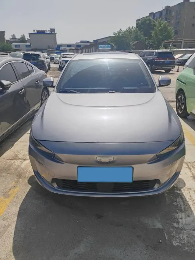 2022 Geely Emgrand L HiP 1.5T 181HP L4 3DHT PHEV 15.5KWH,autocango,china used car exporter,china ev exporter,chinese used car exporter,chinese used ev exporter