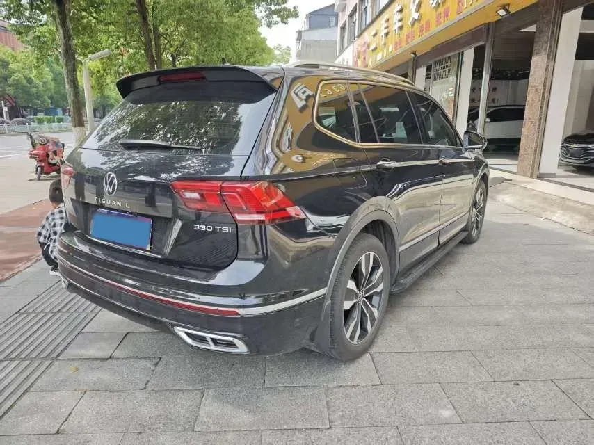 2024 Volkswagen Tiguan L 2.0T 186HP L4 7DCT,autocango,china used car exporter,china ev exporter,chinese used car exporter,chinese used ev exporter