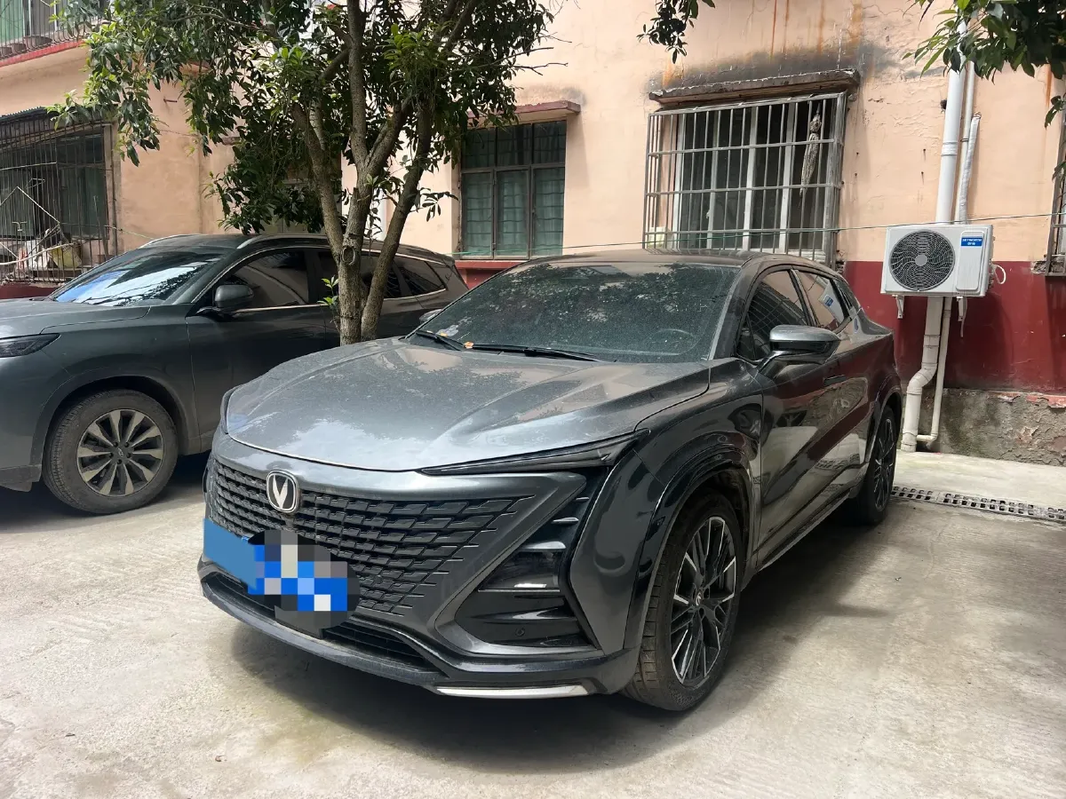 2023 ChangAn UNI-T 1.5T 188HP L4 7DCT,autocango,china used car exporter,china ev exporter,chinese used car exporter,chinese used ev exporter