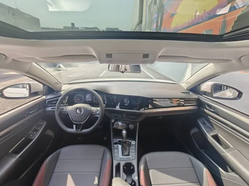 2021 Volkswagen Bora 1.5L 113HP L4 6AT,autocango,china used car exporter,china ev exporter,chinese used car exporter,chinese used ev exporter