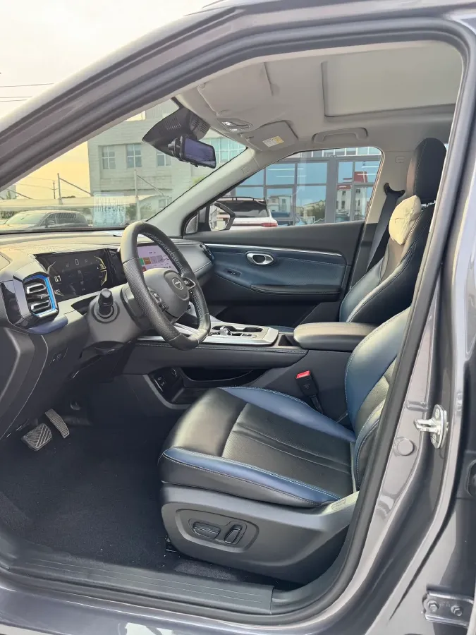 2023 GAC Trumpchi GS3 1.5T 177HP L4 7DCT,autocango,china used car exporter,china ev exporter,chinese used car exporter,chinese used ev exporter