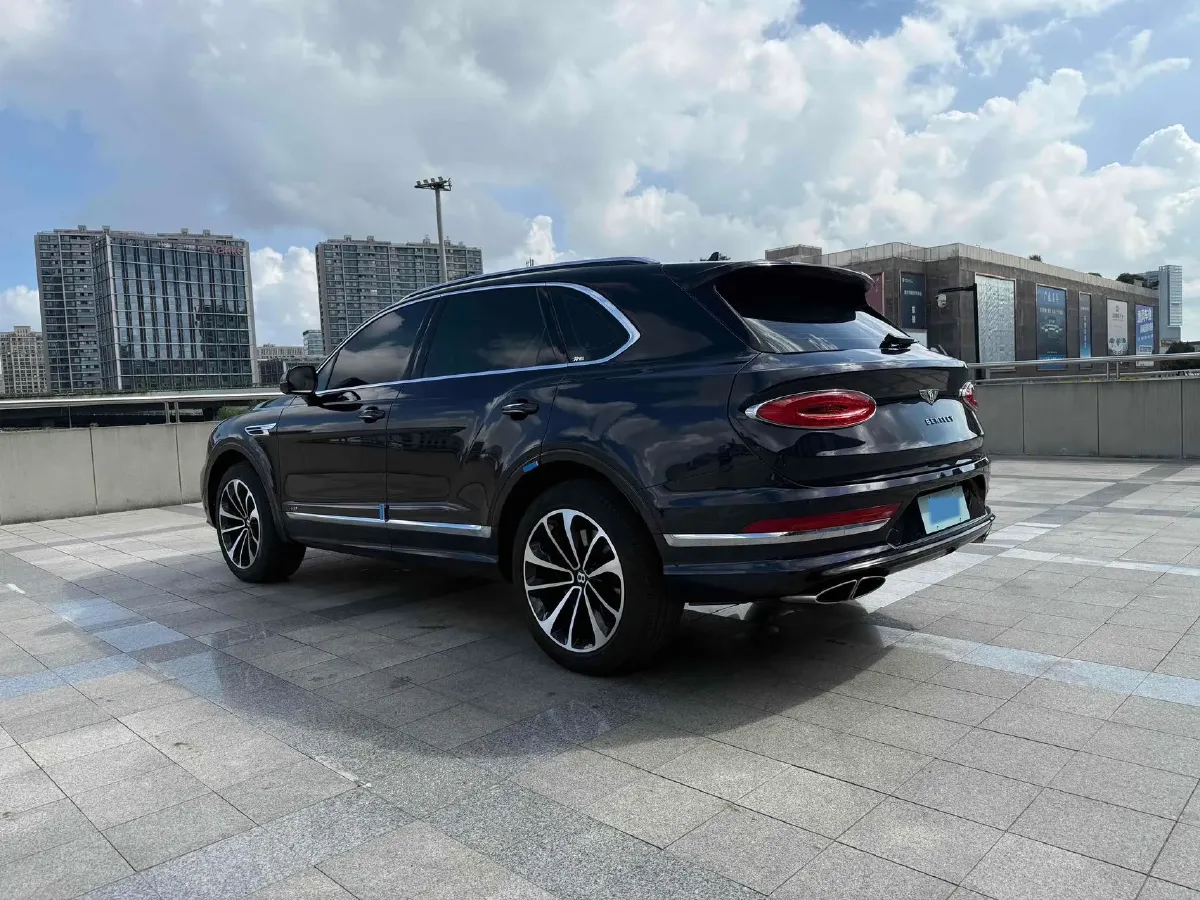 2021 Bentley Bentayga 4.0T 550HP V8 8AT,autocango,china used car exporter,china ev exporter,chinese used car exporter,chinese used ev exporter