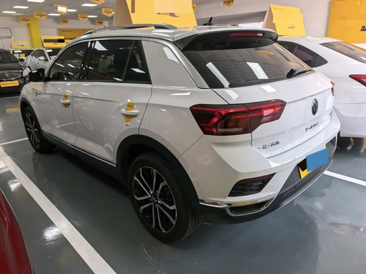 2022 Volkswagen T-Roc 1.4T 150HP L4 7DCT,autocango,china used car exporter,china ev exporter,chinese used car exporter,chinese used ev exporter