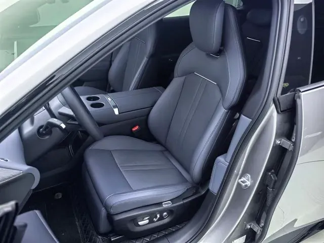 2025 MI YU7 BEV 96.3KWH,autocango,china used car exporter,china ev exporter,chinese used car exporter,chinese used ev exporter