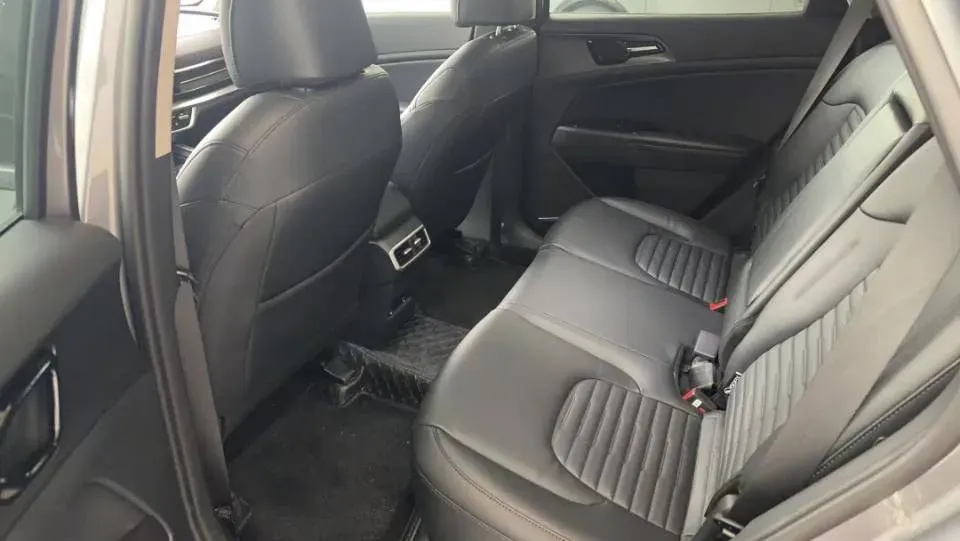 2023 Kia Sportage 2.0T 236HP L4 8AT,autocango,china used car exporter,china ev exporter,chinese used car exporter,chinese used ev exporter