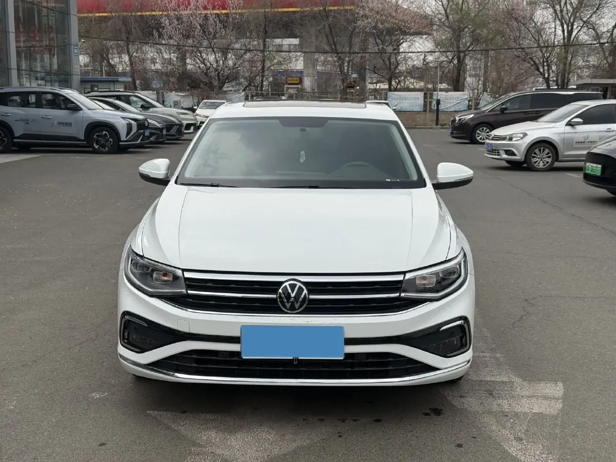 2023 Volkswagen Bora 1.2T 116HP L4 7DCT,autocango,china used car exporter,china ev exporter,chinese used car exporter,chinese used ev exporter