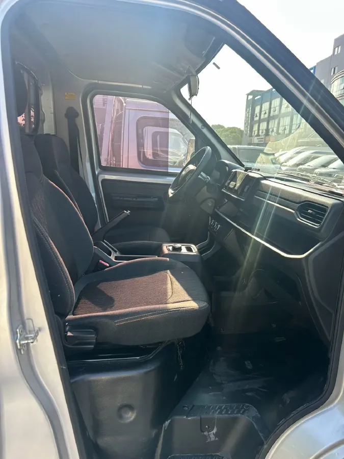 2024 Karry Little Elephant X7 BEV 56.67KWH,autocango,china used car exporter,china ev exporter,chinese used car exporter,chinese used ev exporter