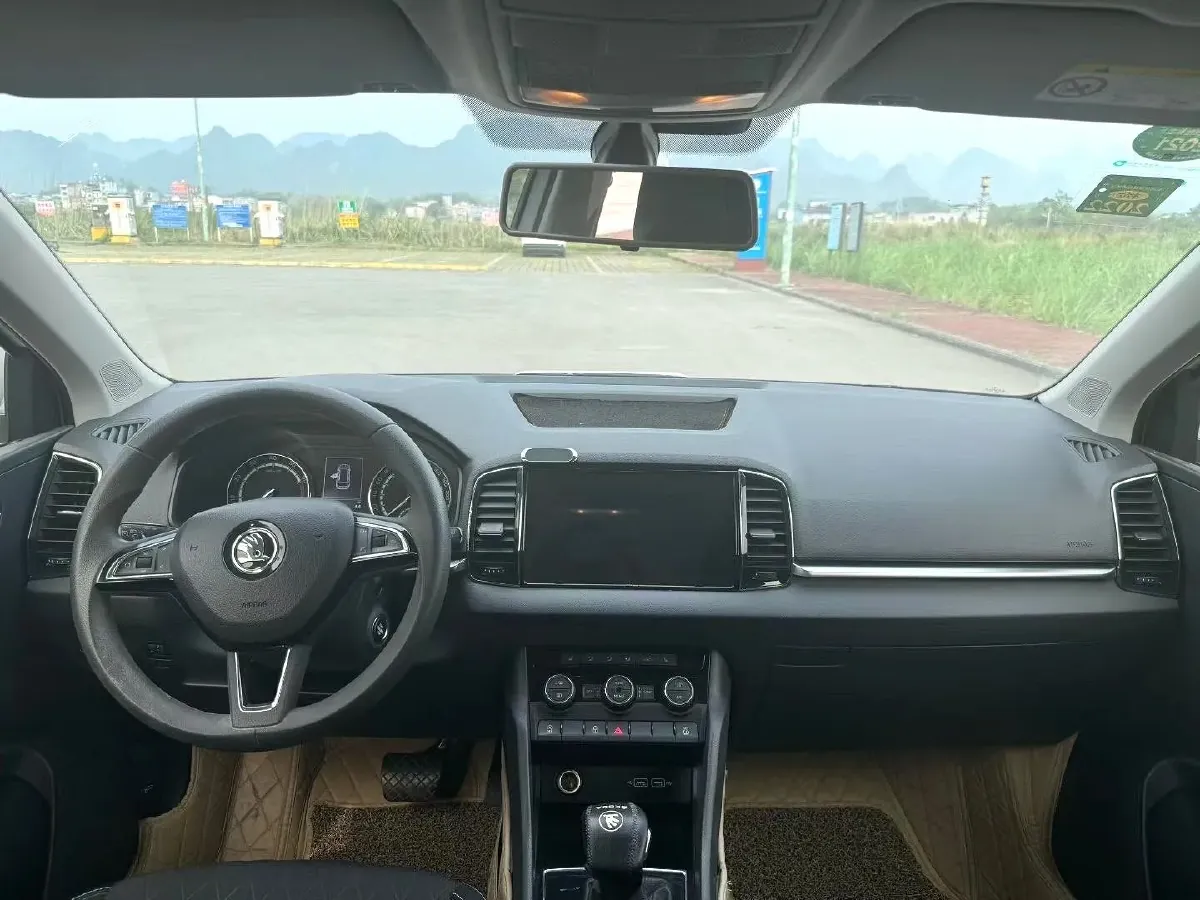 2020 Skoda Karoq 1.4T 150HP L4 7DCT,autocango,china used car exporter,china ev exporter,chinese used car exporter,chinese used ev exporter