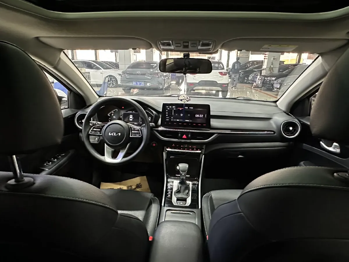 2021 Kia K3 1.5L 115HP L4 CVT,autocango,china used car exporter,china ev exporter,chinese used car exporter,chinese used ev exporter