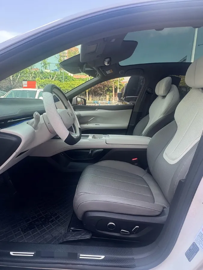 2026 Deepal L07 1.5L 98HP L4 REEV,autocango,china used car exporter,china ev exporter,chinese used car exporter,chinese used ev exporter