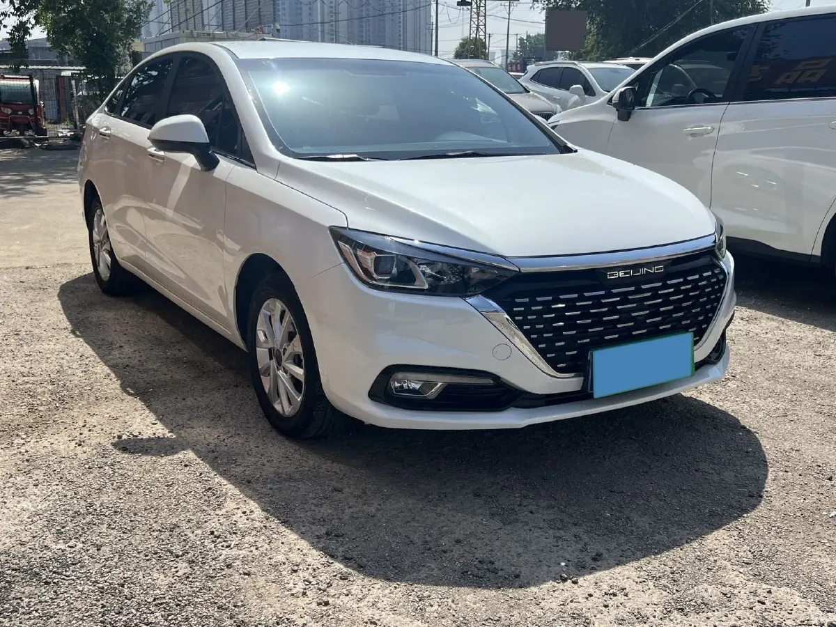 2020 BeiJing Auto U5 1.5L 116HP L4 5MT,autocango,china used car exporter,china ev exporter,chinese used car exporter,chinese used ev exporter