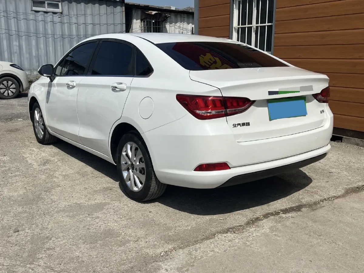 2020 BeiJing Auto U5 1.5L 116HP L4 5MT,autocango,china used car exporter,china ev exporter,chinese used car exporter,chinese used ev exporter