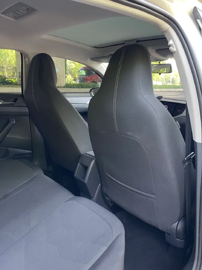 2021 Bestune T55 1.5T 169HP L4 7DCT,autocango,china used car exporter,china ev exporter,chinese used car exporter,chinese used ev exporter