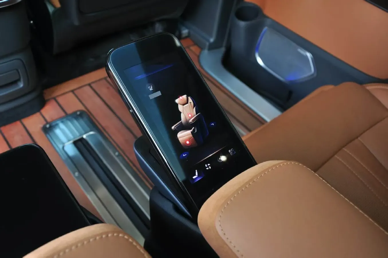 2024 HongQi HQ9 2.0T 163HP L4 1DHT PHEV 20.14KWH,autocango,china used car exporter,china ev exporter,chinese used car exporter,chinese used ev exporter