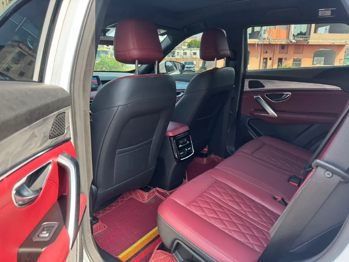 2023 Jetour X70 PRO 1.5T 156HP L4 6DCT,autocango,china used car exporter,china ev exporter,chinese used car exporter,chinese used ev exporter