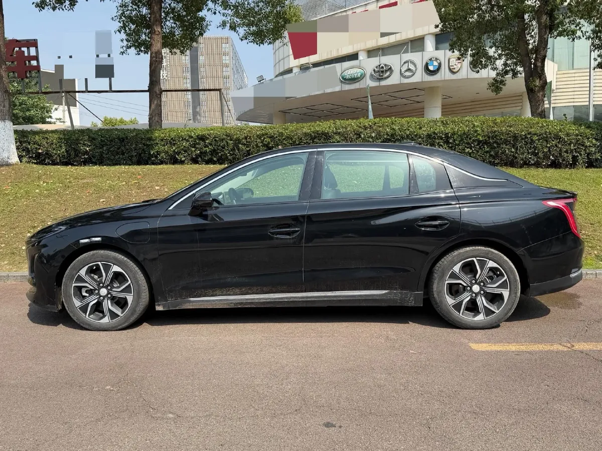 2021 HongQi E-QM5 BEV 54KWH,autocango,china used car exporter,china ev exporter,chinese used car exporter,chinese used ev exporter