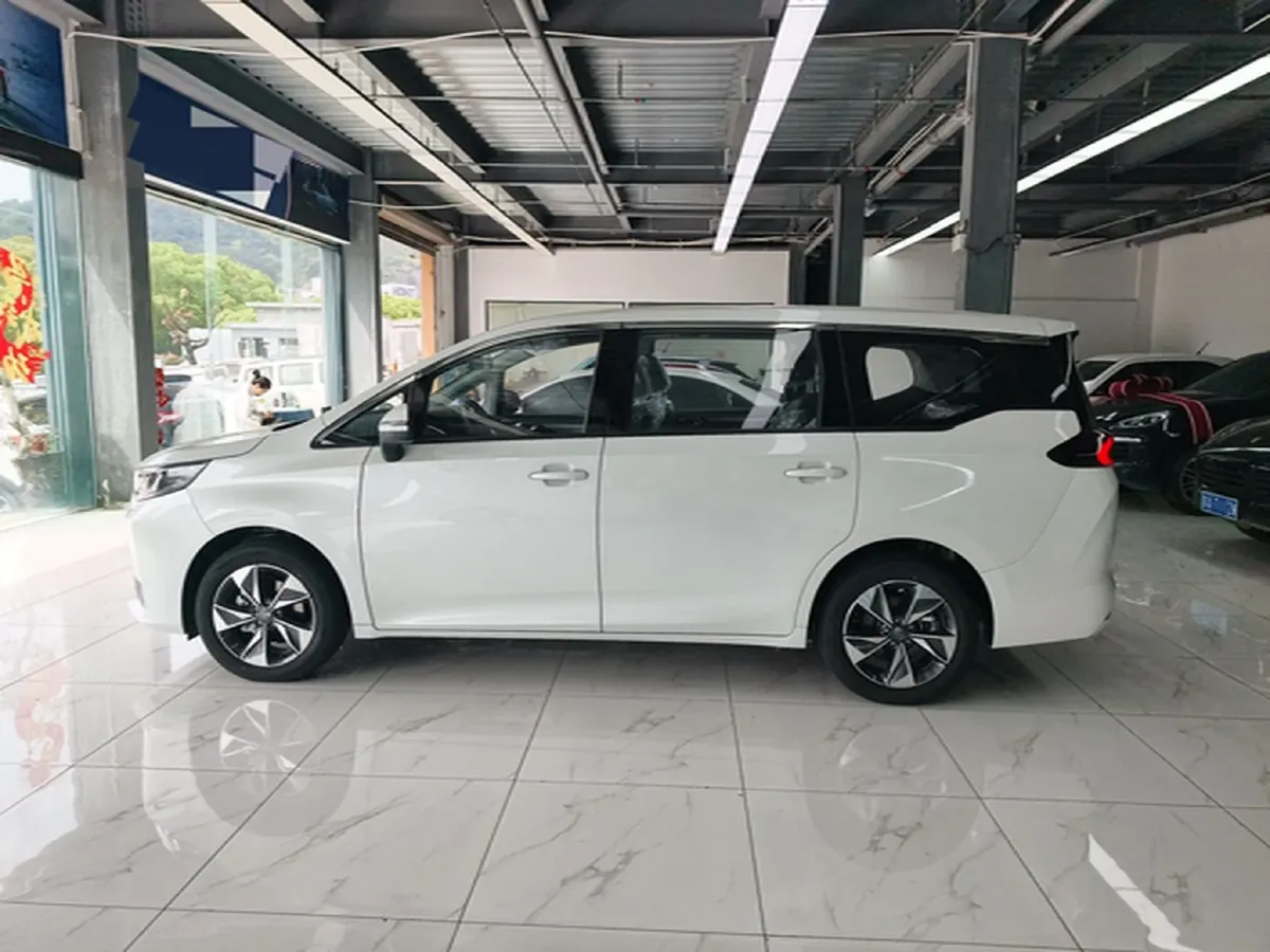 2023 GAC Trumpchi M6 1.5T 177HP L4 7DCT,autocango,china used car exporter,china ev exporter,chinese used car exporter,chinese used ev exporter