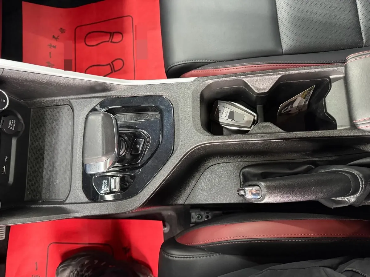 2021 Geely Coolray 1.4T 141HP L4 6DCT,autocango,china used car exporter,china ev exporter,chinese used car exporter,chinese used ev exporter