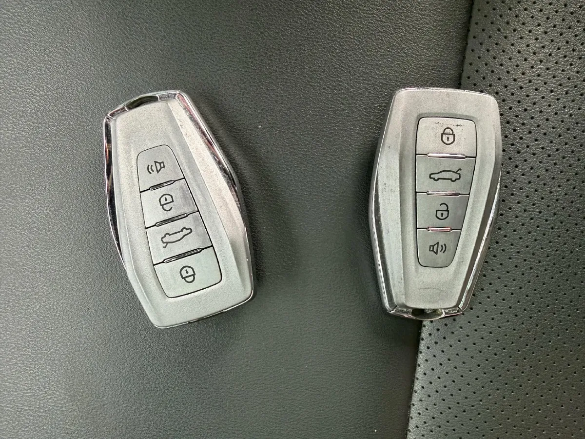 2021 Geely Coolray 1.4T 141HP L4 6DCT,autocango,china used car exporter,china ev exporter,chinese used car exporter,chinese used ev exporter