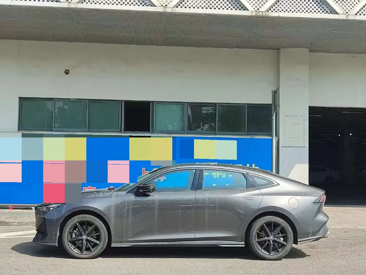 2023 ChangAn UNI-V iDD 1.5T 170HP L4 6TCT PHEV 18.4KWH,autocango,china used car exporter,china ev exporter,chinese used car exporter,chinese used ev exporter