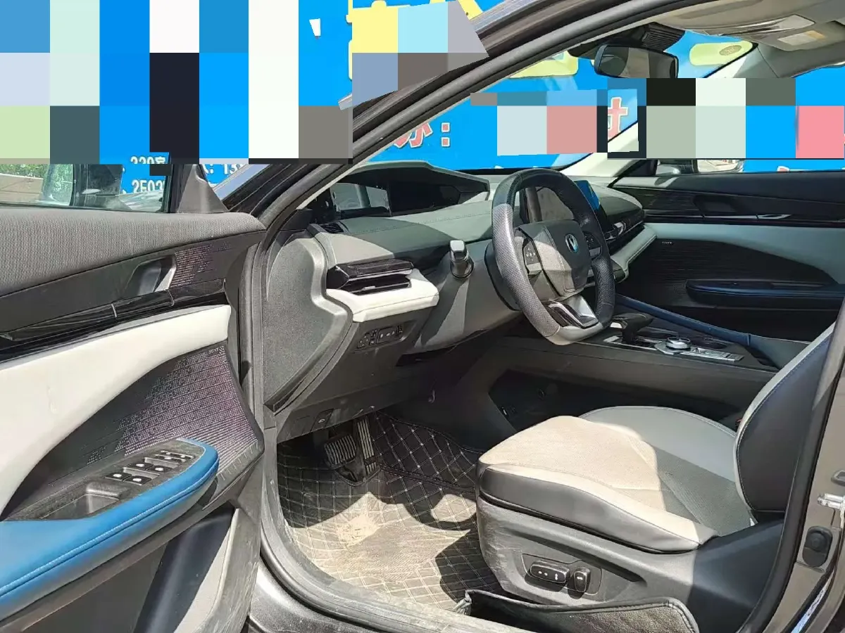 2023 ChangAn UNI-V iDD 1.5T 170HP L4 6TCT PHEV 18.4KWH,autocango,china used car exporter,china ev exporter,chinese used car exporter,chinese used ev exporter