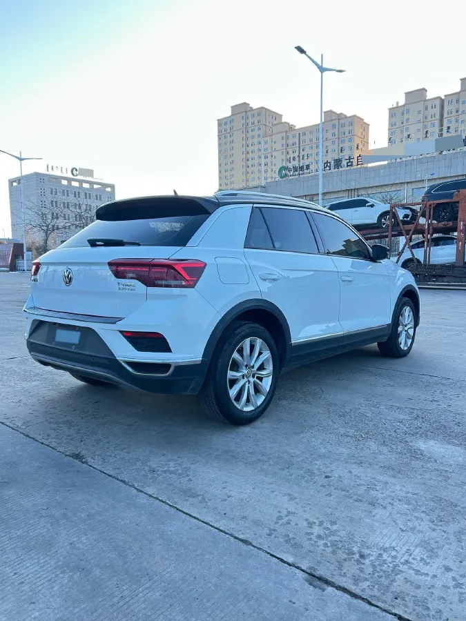 2019 Volkswagen T-Roc 1.4T 131HP L4 7DCT,autocango,china used car exporter,china ev exporter,chinese used car exporter,chinese used ev exporter