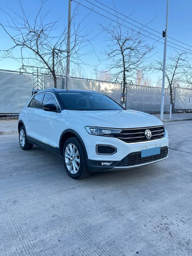 2019 Volkswagen T-Roc 1.4T 131HP L4 7DCT,autocango,china used car exporter,china ev exporter,chinese used car exporter,chinese used ev exporter