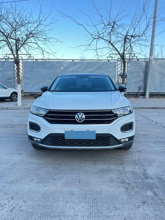 2019 Volkswagen T-Roc 1.4T 131HP L4 7DCT,autocango,china used car exporter,china ev exporter,chinese used car exporter,chinese used ev exporter