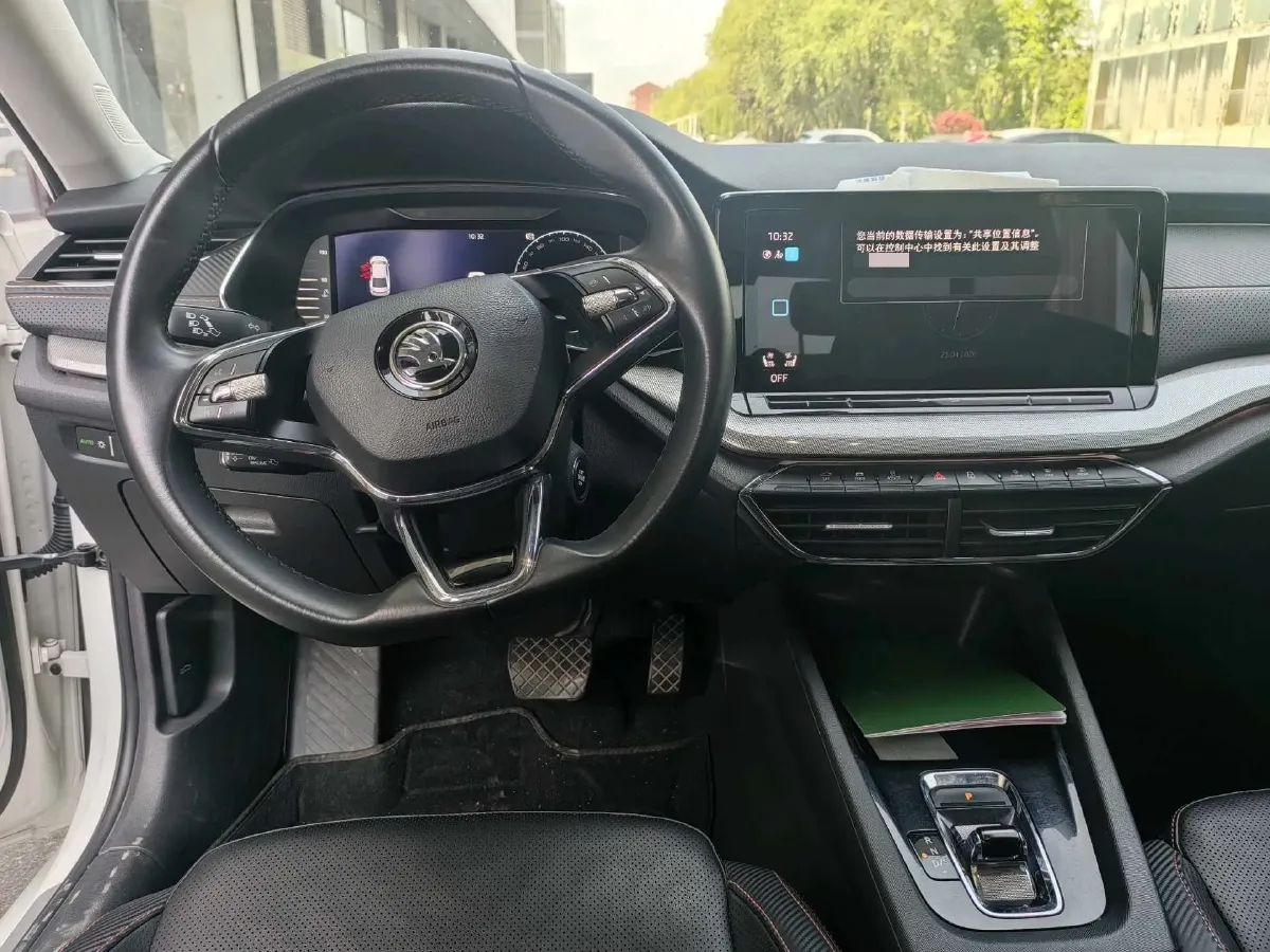 2021 Skoda Octavia 1.4T 150HP L4 7DCT,autocango,china used car exporter,china ev exporter,chinese used car exporter,chinese used ev exporter