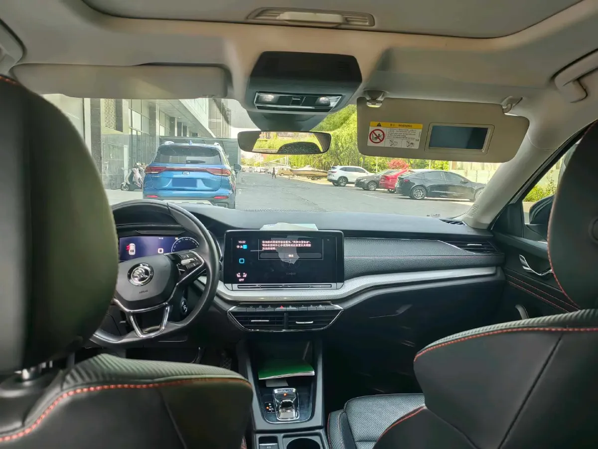 2021 Skoda Octavia 1.4T 150HP L4 7DCT,autocango,china used car exporter,china ev exporter,chinese used car exporter,chinese used ev exporter