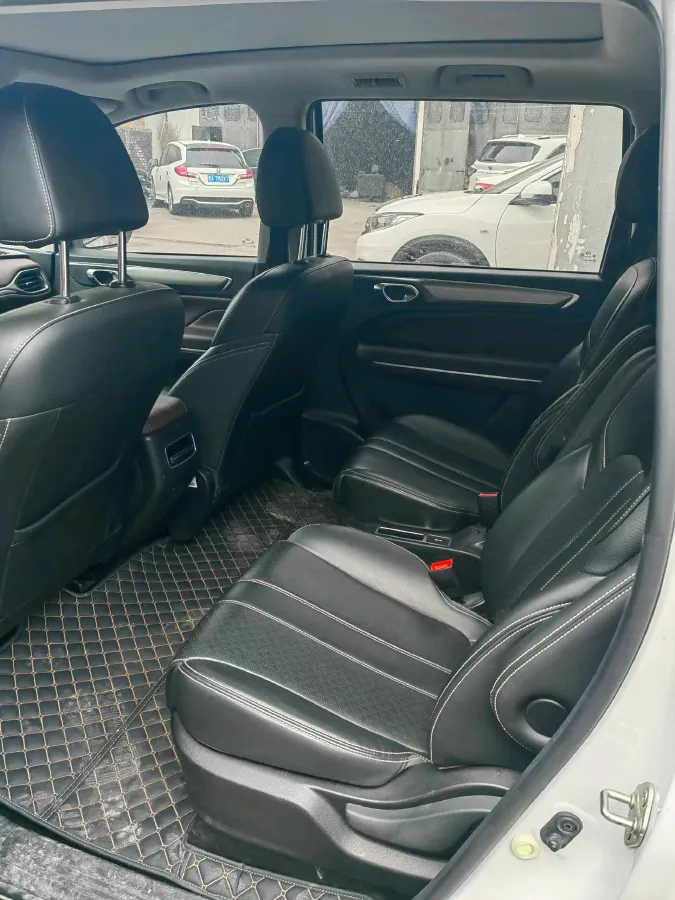 2023 GAC Trumpchi M6 1.5T 177HP L4 7DCT,autocango,china used car exporter,china ev exporter,chinese used car exporter,chinese used ev exporter