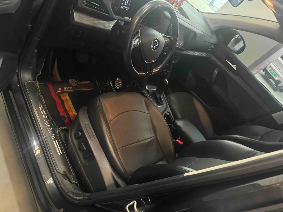 2021 Volkswagen Tharu 1.4T 150HP L4 7DCT,autocango,china used car exporter,china ev exporter,chinese used car exporter,chinese used ev exporter