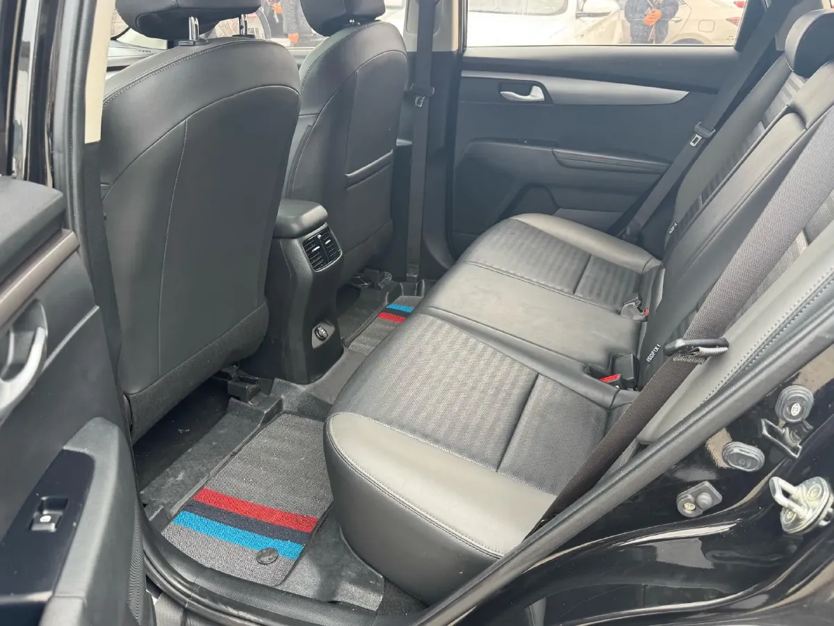 2018 Kia Sportage R 2.0L 160HP L4 6AT,autocango,china used car exporter,china ev exporter,chinese used car exporter,chinese used ev exporter