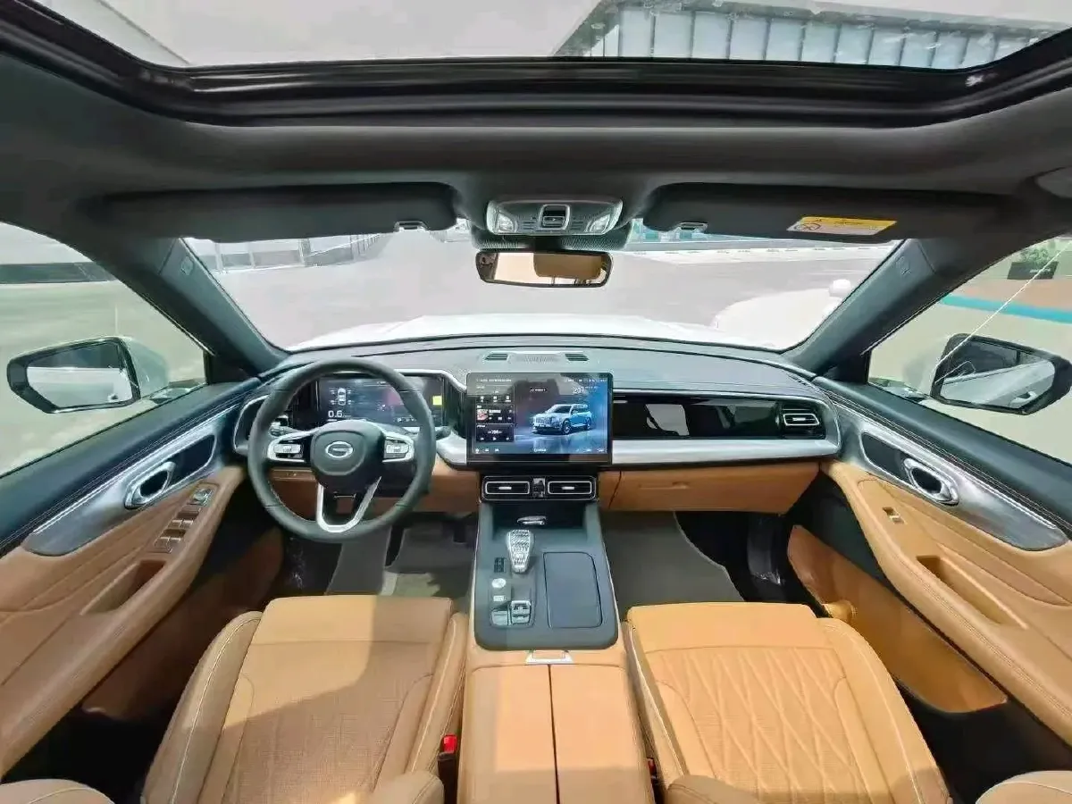 2025 GAC Trumpchi GS8 2.0T 252HP L4 8AT,autocango,china used car exporter,china ev exporter,chinese used car exporter,chinese used ev exporter