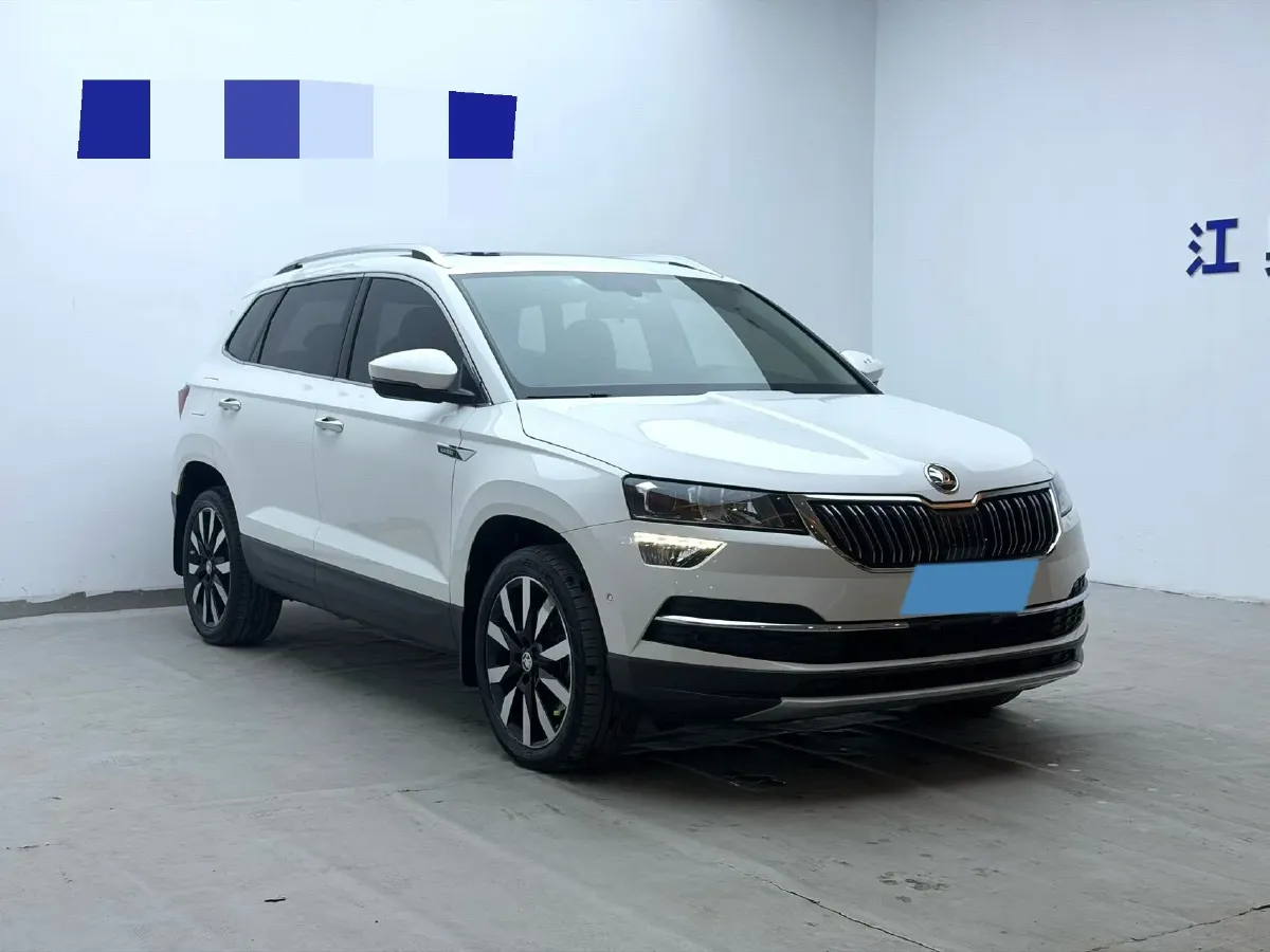 2021 Skoda Karoq 1.4T 150HP L4 7DCT,autocango,china used car exporter,china ev exporter,chinese used car exporter,chinese used ev exporter