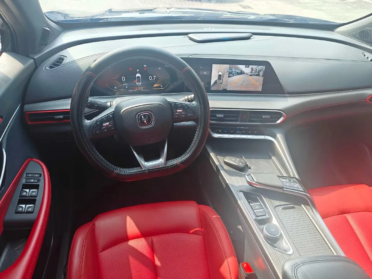 2021 ChangAn UNI-T 1.5T 180HP L4 7DCT,autocango,china used car exporter,china ev exporter,chinese used car exporter,chinese used ev exporter