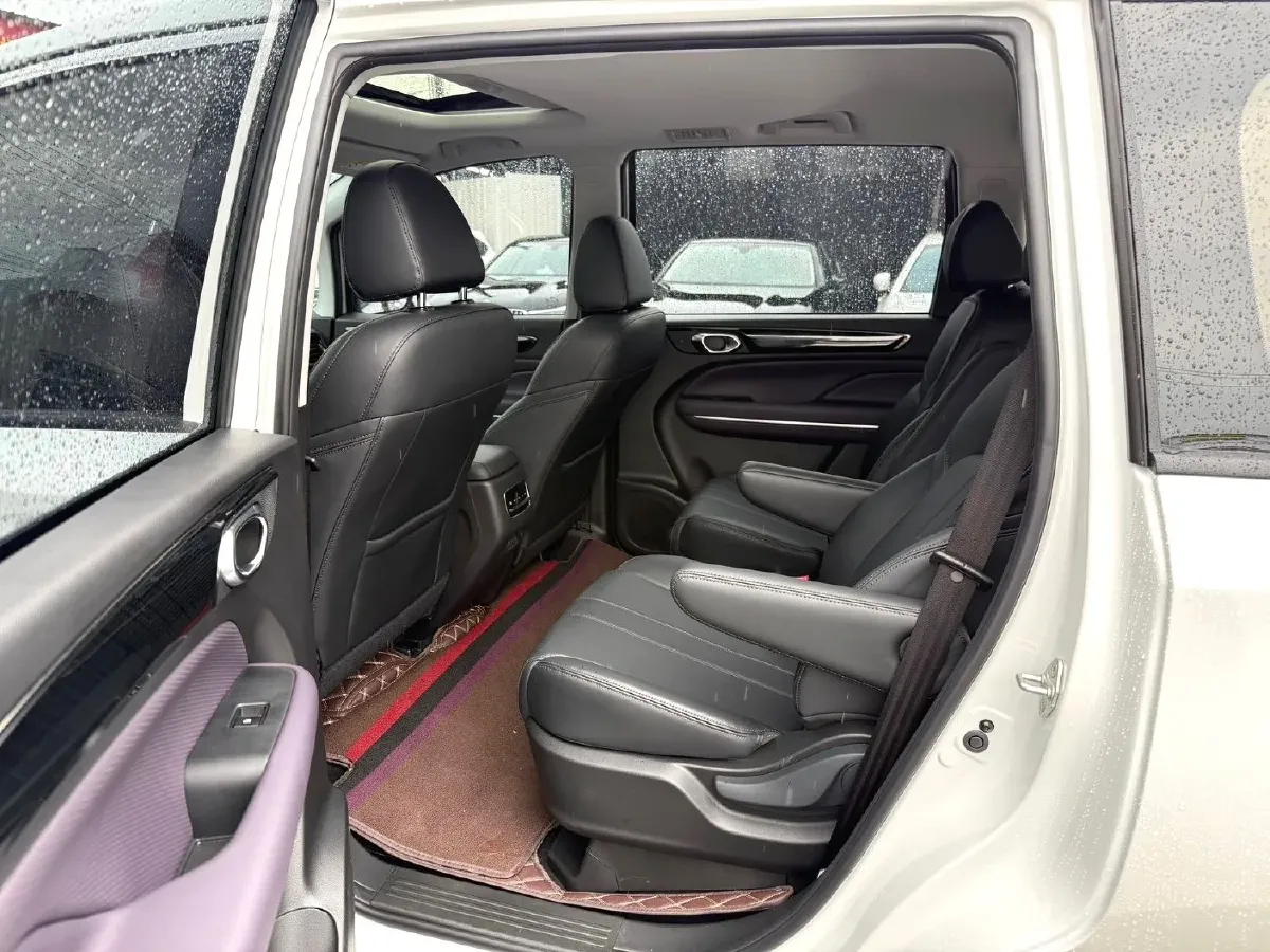 2025 GAC Trumpchi M6 1.5T 177HP L4 7DCT,autocango,china used car exporter,china ev exporter,chinese used car exporter,chinese used ev exporter