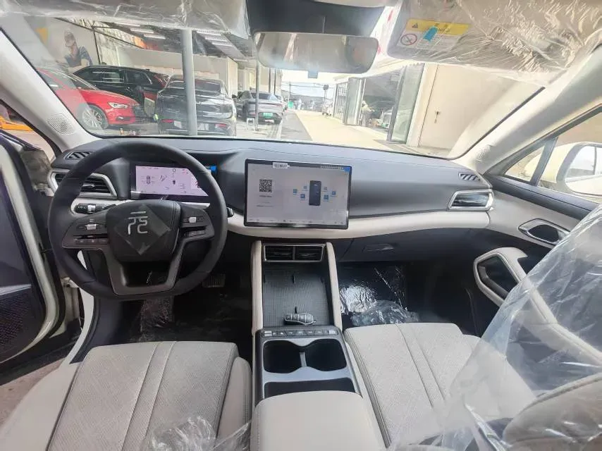 2025 BYD YuanUP BEV 45.12KWH,autocango,china used car exporter,china ev exporter,chinese used car exporter,chinese used ev exporter