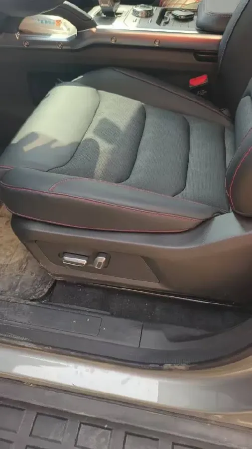 2023 Jetour Traveller 1.5T 184HP L4 7DCT,autocango,china used car exporter,china ev exporter,chinese used car exporter,chinese used ev exporter