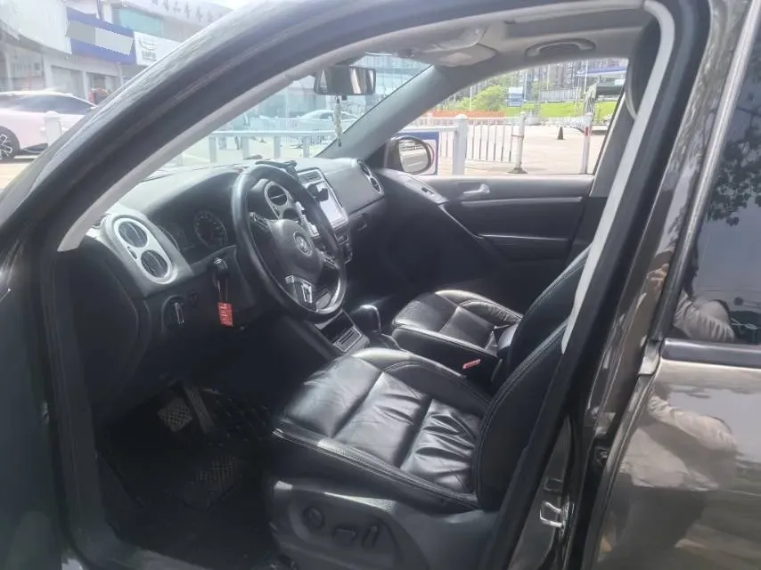 2017 MAXUS T60 2.0T 224HP L4 6AT,autocango,china used car exporter,china ev exporter,chinese used car exporter,chinese used ev exporter