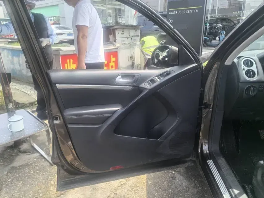 2017 MAXUS T60 2.0T 224HP L4 6AT,autocango,china used car exporter,china ev exporter,chinese used car exporter,chinese used ev exporter