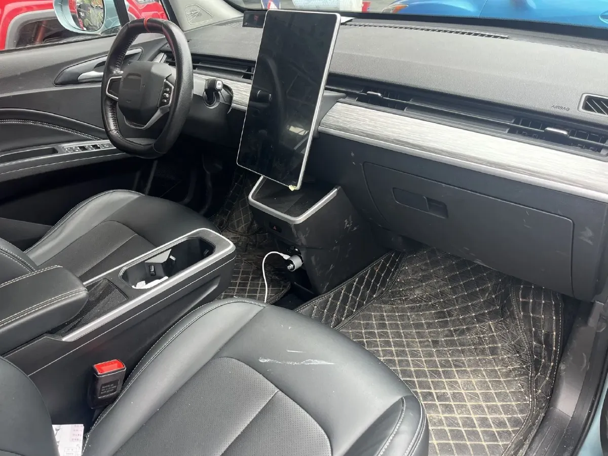 2022 Leapmotor T03 BEV 41KWH,autocango,china used car exporter,china ev exporter,chinese used car exporter,chinese used ev exporter