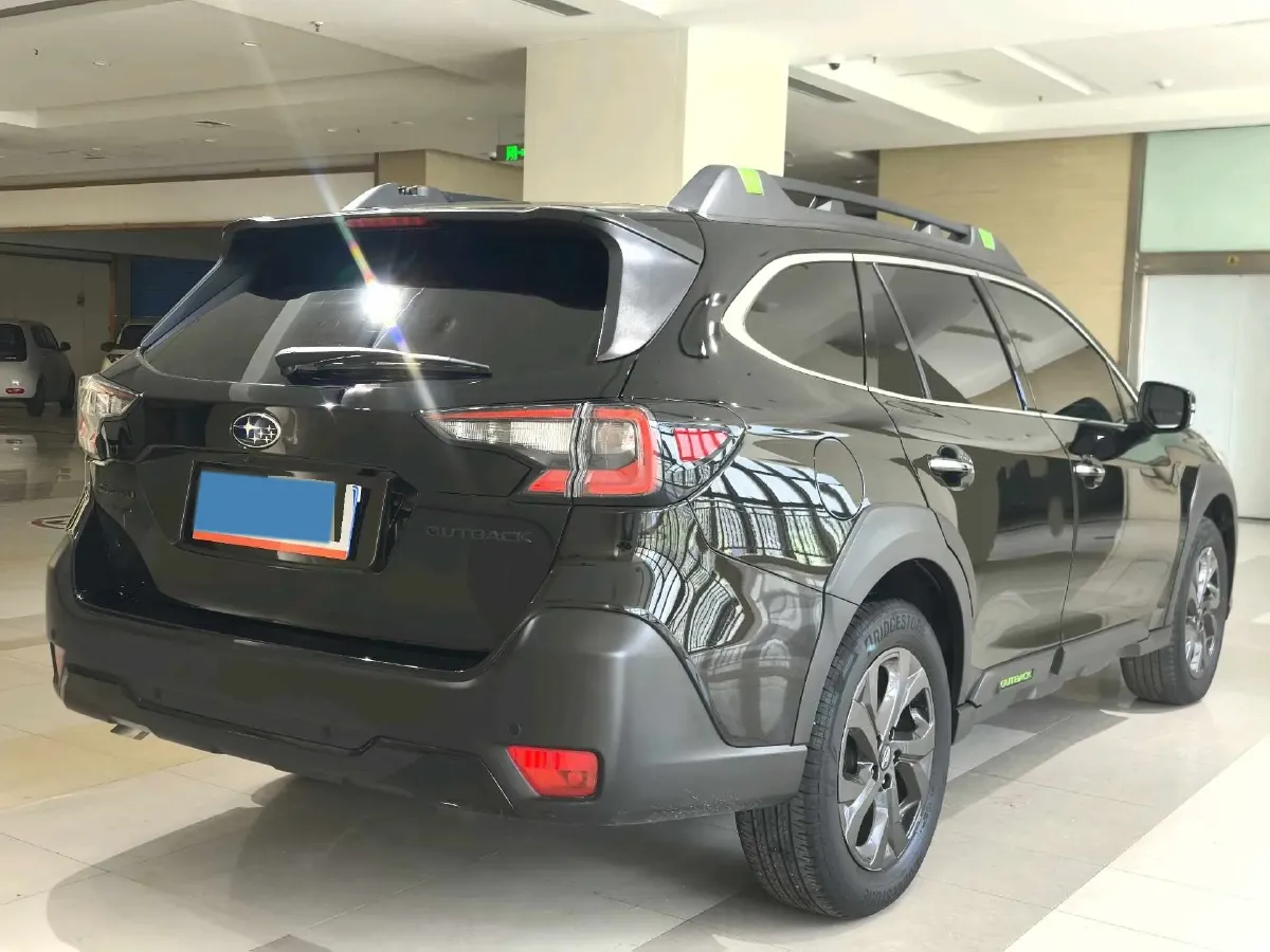 2021 Subaru Outback 2.5L 169HP H4 CVT,autocango,china used car exporter,china ev exporter,chinese used car exporter,chinese used ev exporter