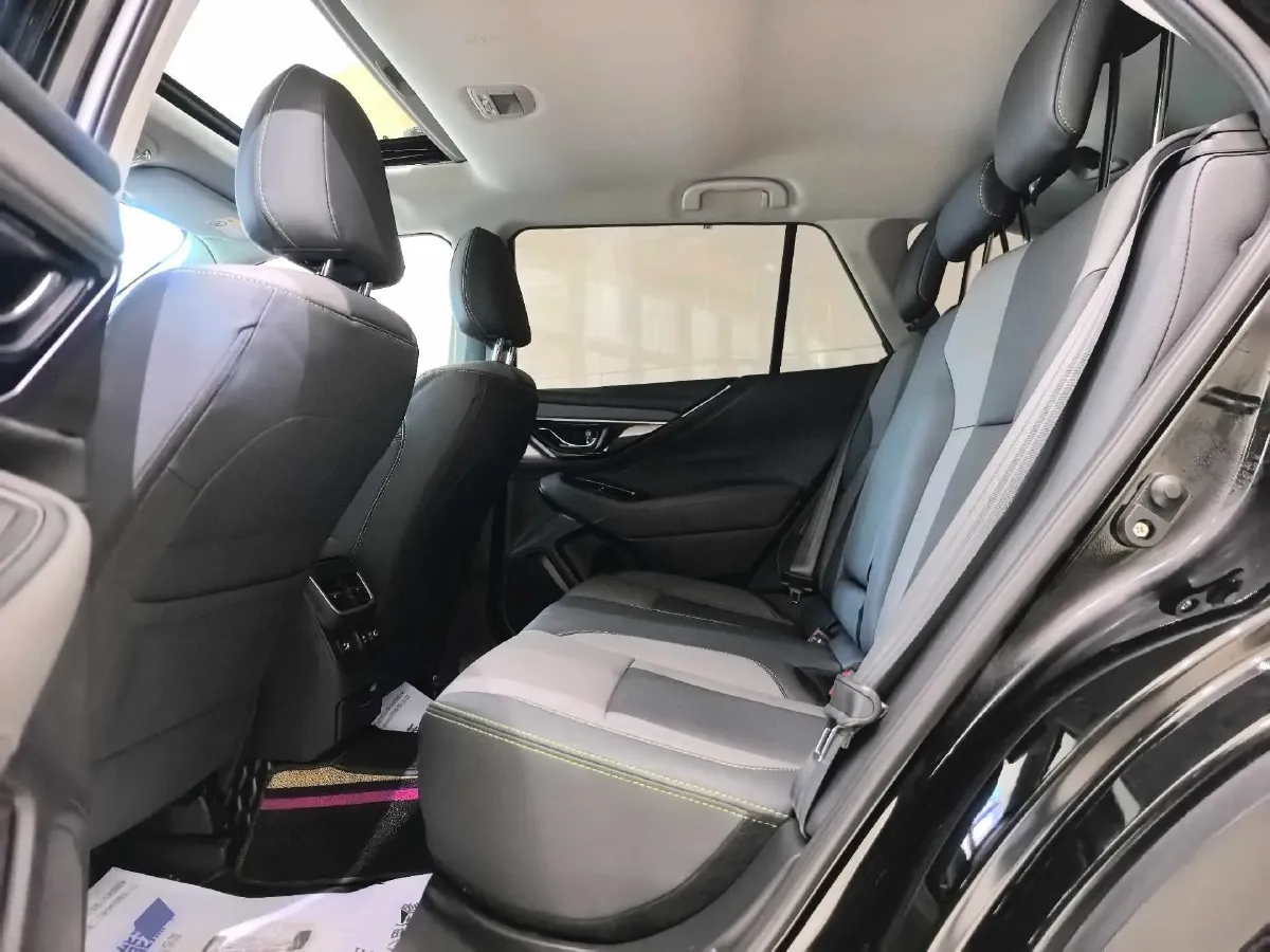 2021 Subaru Outback 2.5L 169HP H4 CVT,autocango,china used car exporter,china ev exporter,chinese used car exporter,chinese used ev exporter