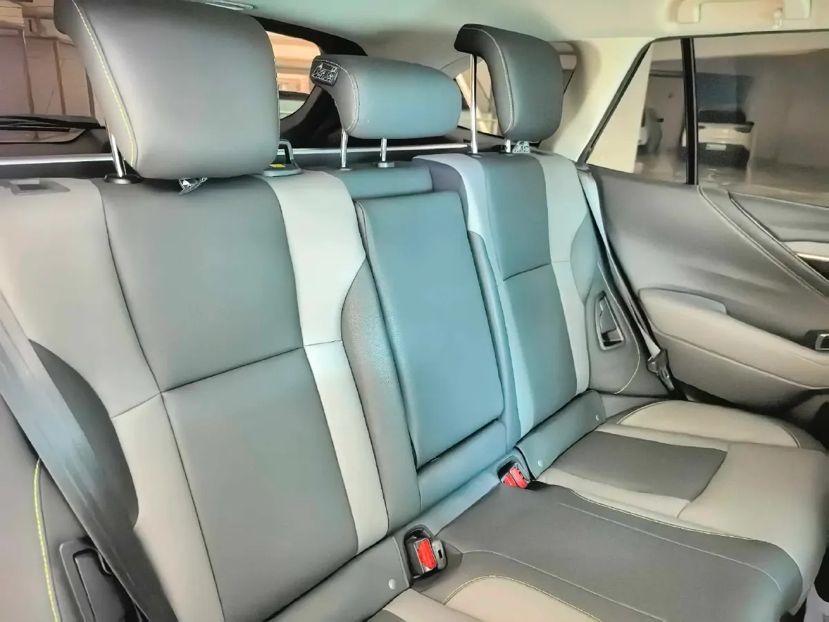 2021 Subaru Outback 2.5L 169HP H4 CVT,autocango,china used car exporter,china ev exporter,chinese used car exporter,chinese used ev exporter