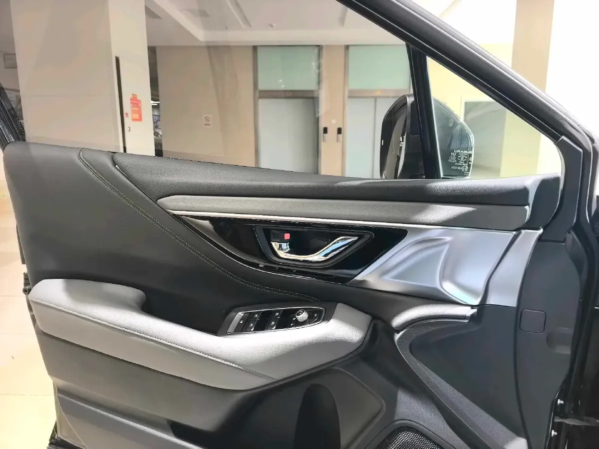 2021 Subaru Outback 2.5L 169HP H4 CVT,autocango,china used car exporter,china ev exporter,chinese used car exporter,chinese used ev exporter